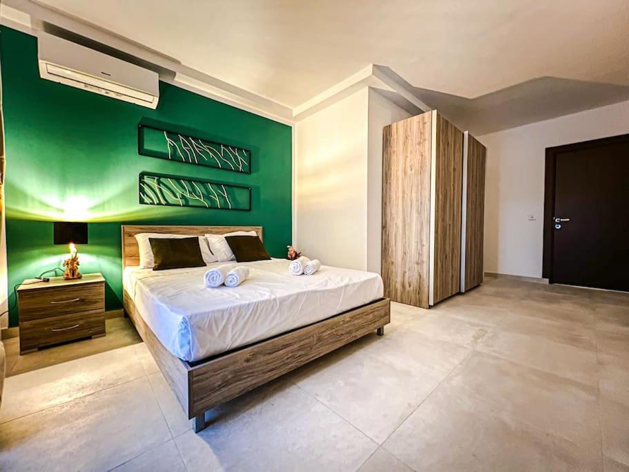 Kunsu'S Apartment 5 Min Walk From St Julians San Ġwann المظهر الخارجي الصورة