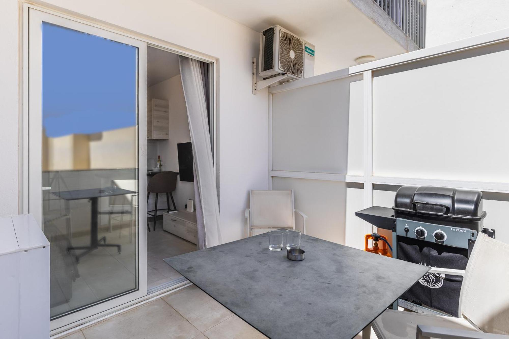 Kunsu'S Apartment 5 Min Walk From St Julians San Ġwann المظهر الخارجي الصورة