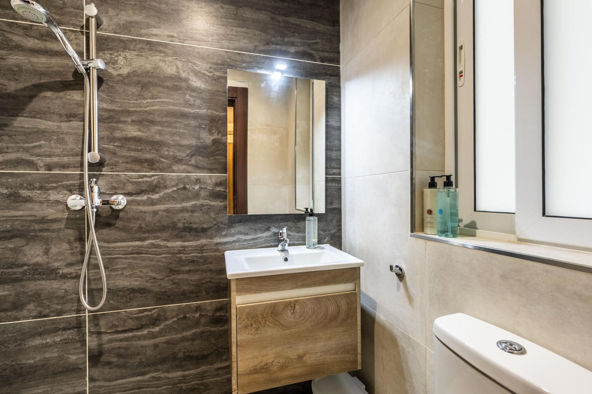 Kunsu'S Apartment 5 Min Walk From St Julians San Ġwann المظهر الخارجي الصورة